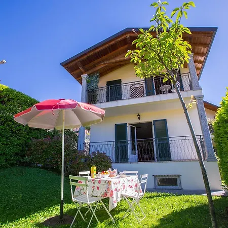 Casa Delle Mele Dom wakacyjny Mezzegra