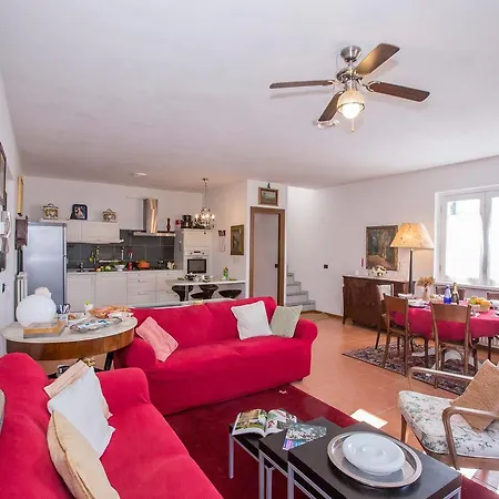 Casa Delle Mele Hébergement de vacances Mezzegra